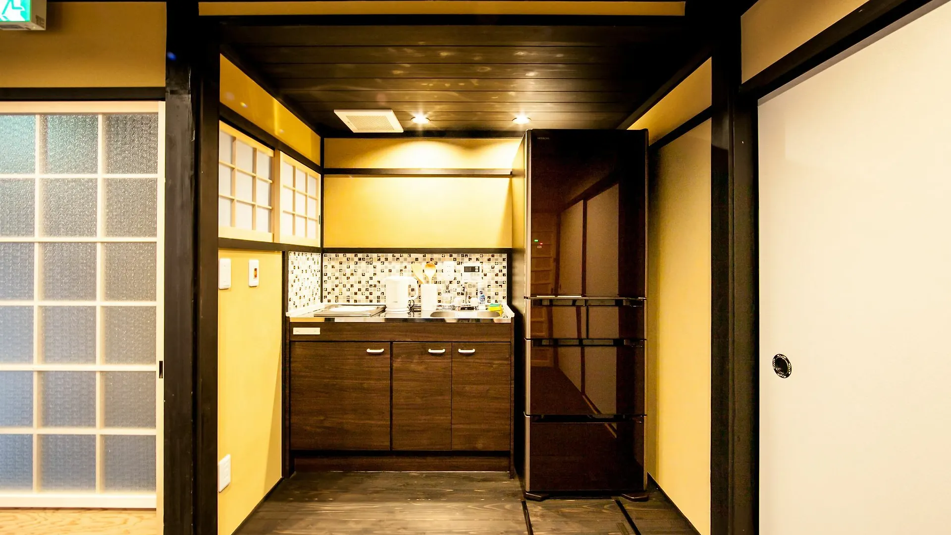 Miro Shichjo Hanabatakecho Tei Kyōto